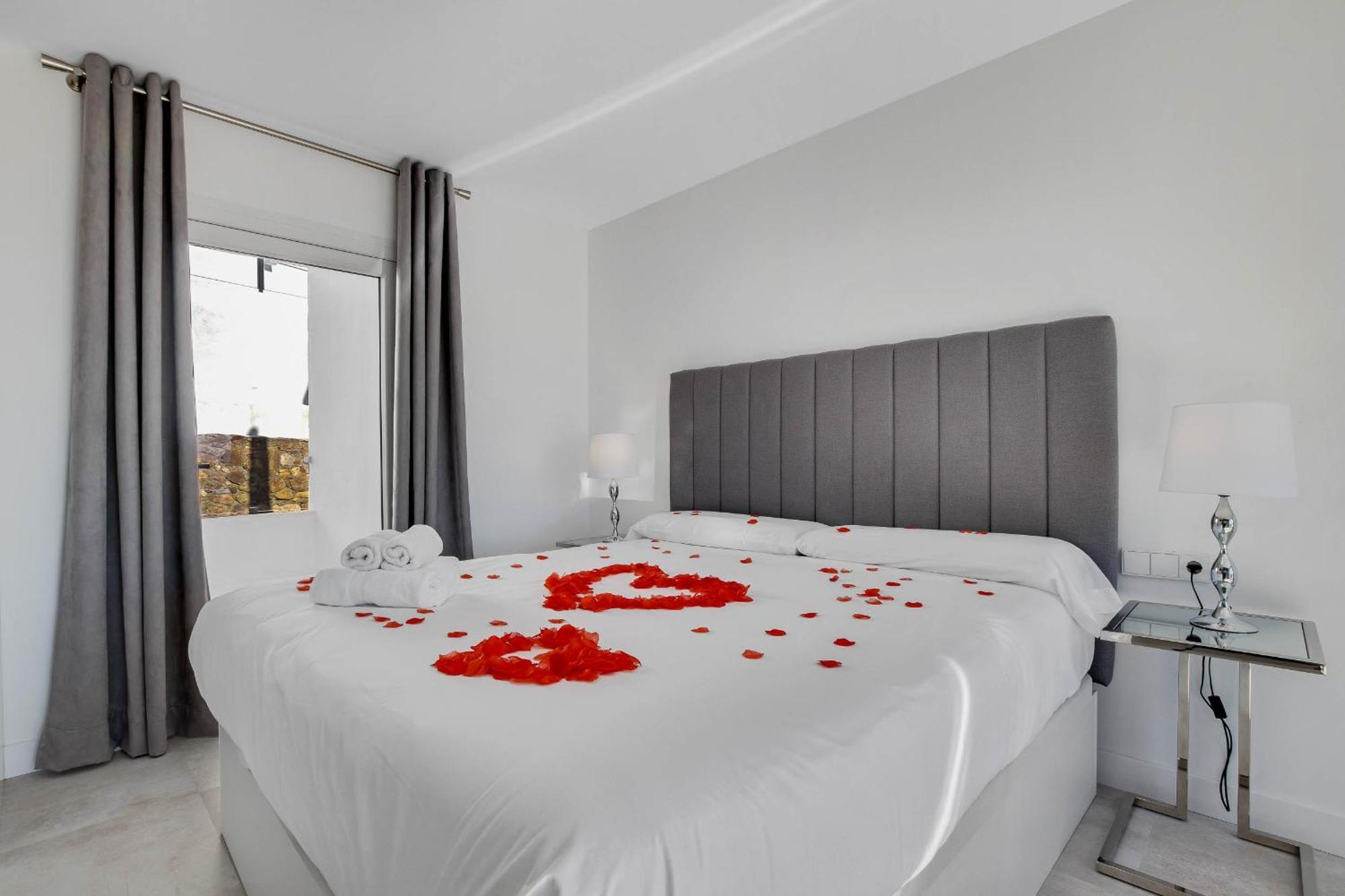 Caminito Rey & Banderas Spa Relax Carratraca Eksteriør billede